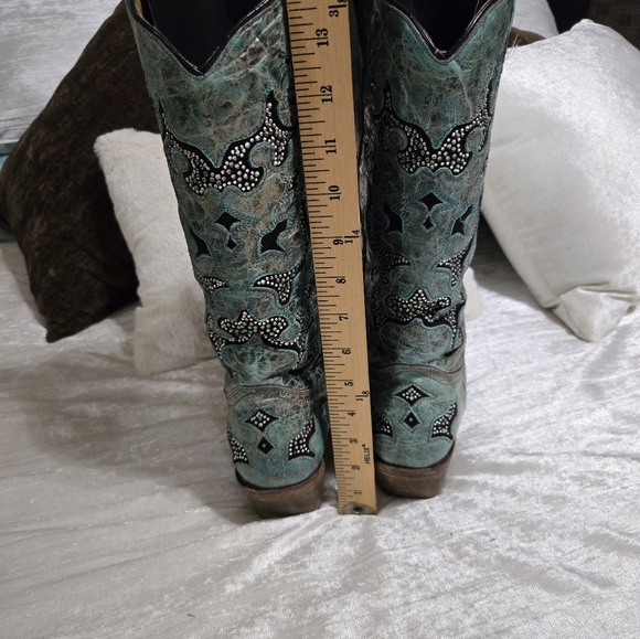 Corral Teal, Silver And Black Embellished Boots Size 8 EUC!! - Picture 6 of 12